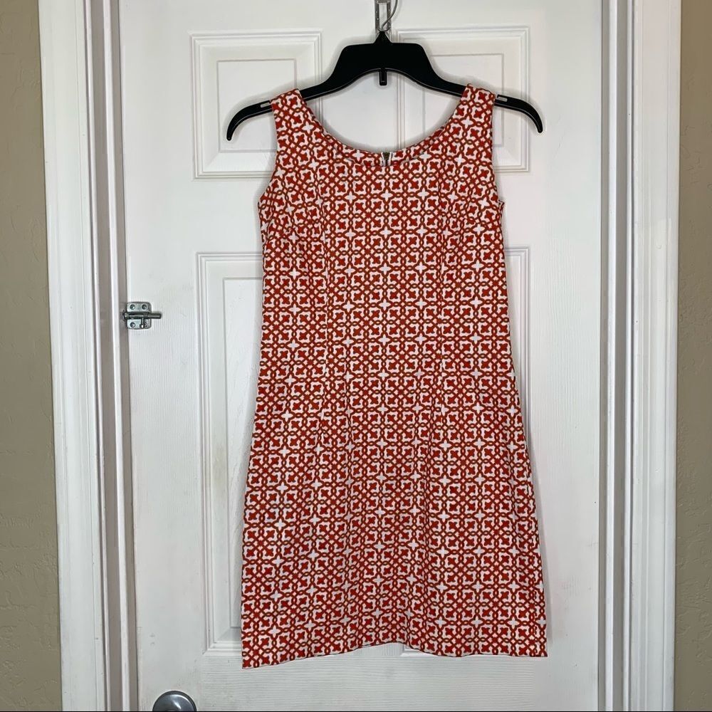 Laundry by Design Reddish Orange White Geometric Sleeveless Shift Dress